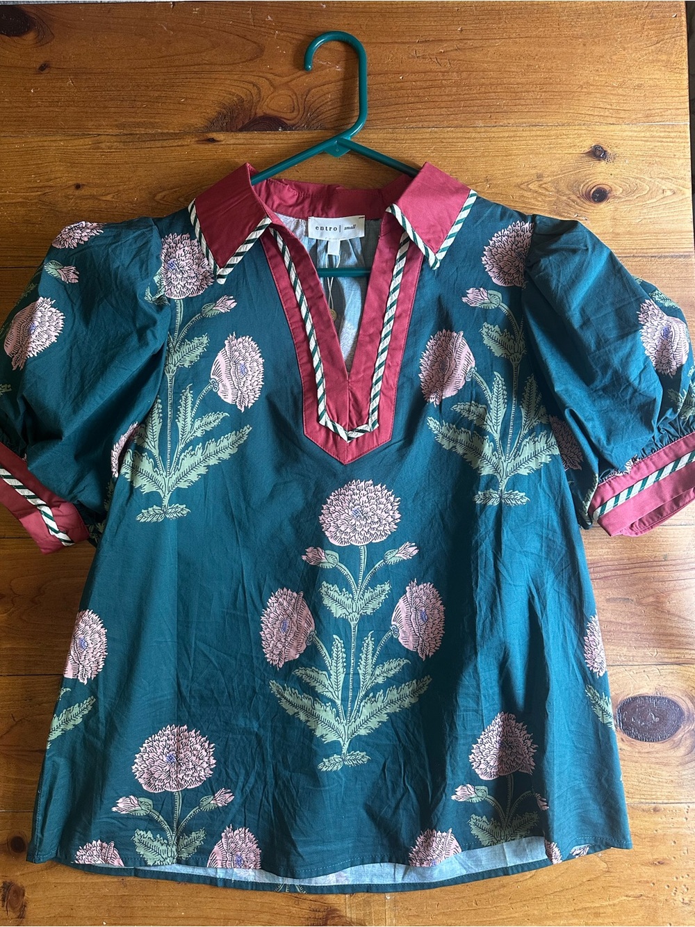 NWT entro Teal Floral Blouse with Pink Accents and Red Trim